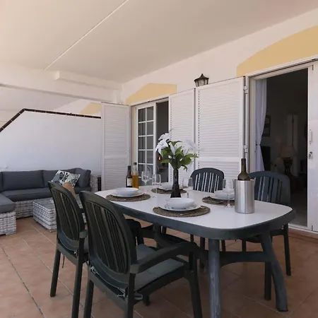 Mirador 24 - One Bed شقة *